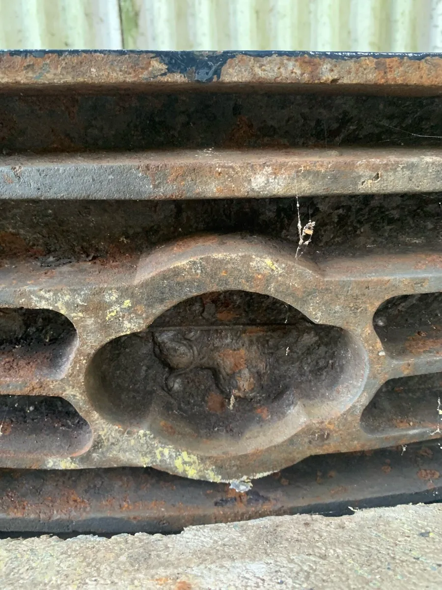 Antique press - Image 1