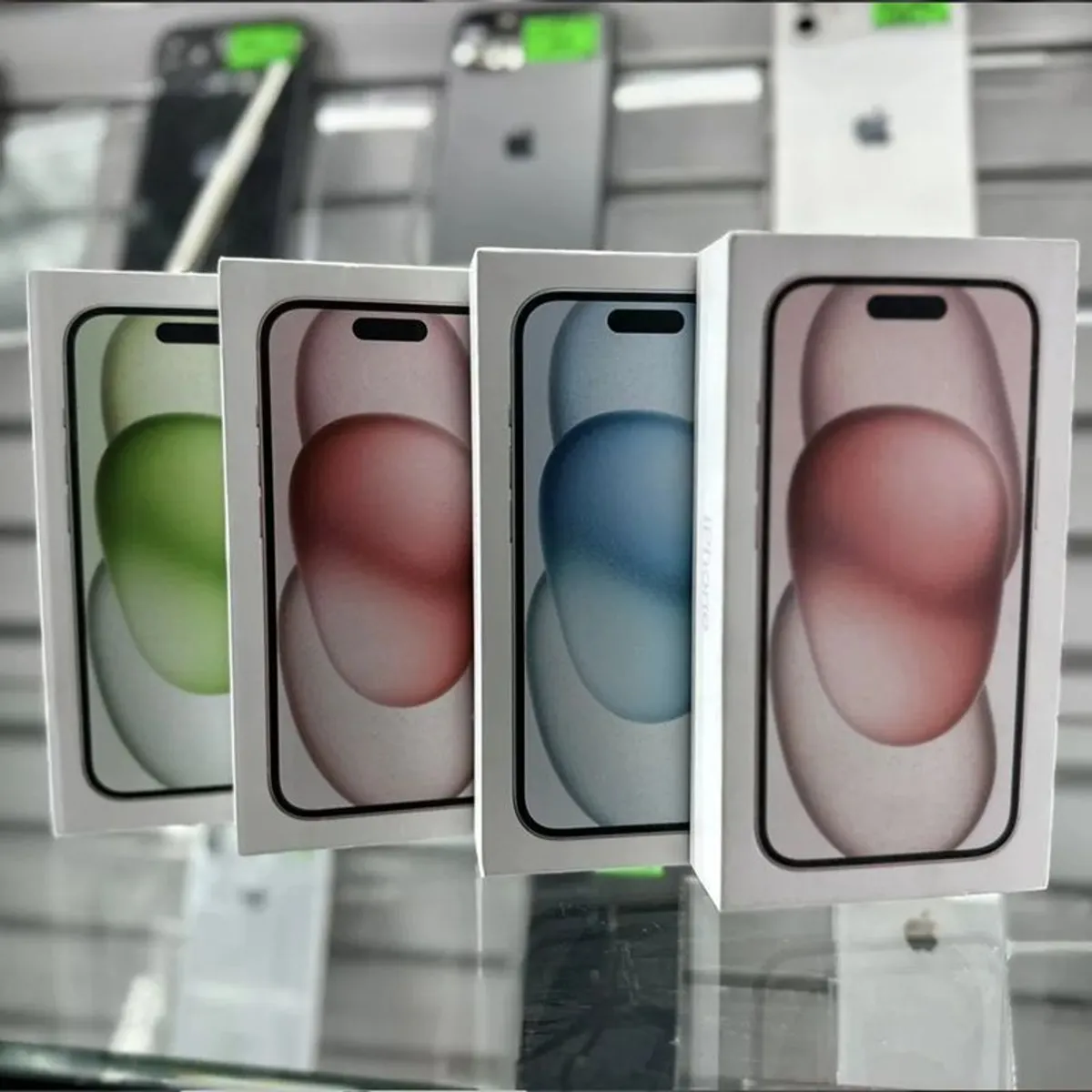 Apple iPhone 15