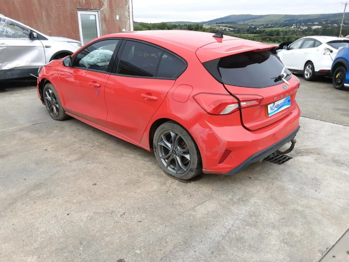 2019 ford focus for breaking - Image 3
