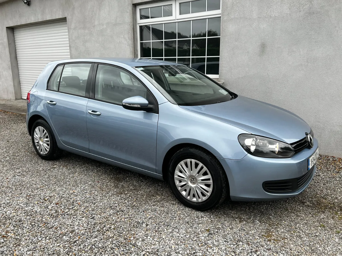 2011 Volkswagen Golf 1.6L TDi - Image 3