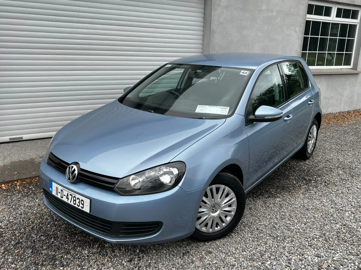 2011 Volkswagen Golf 1.6L TDi - Image 2