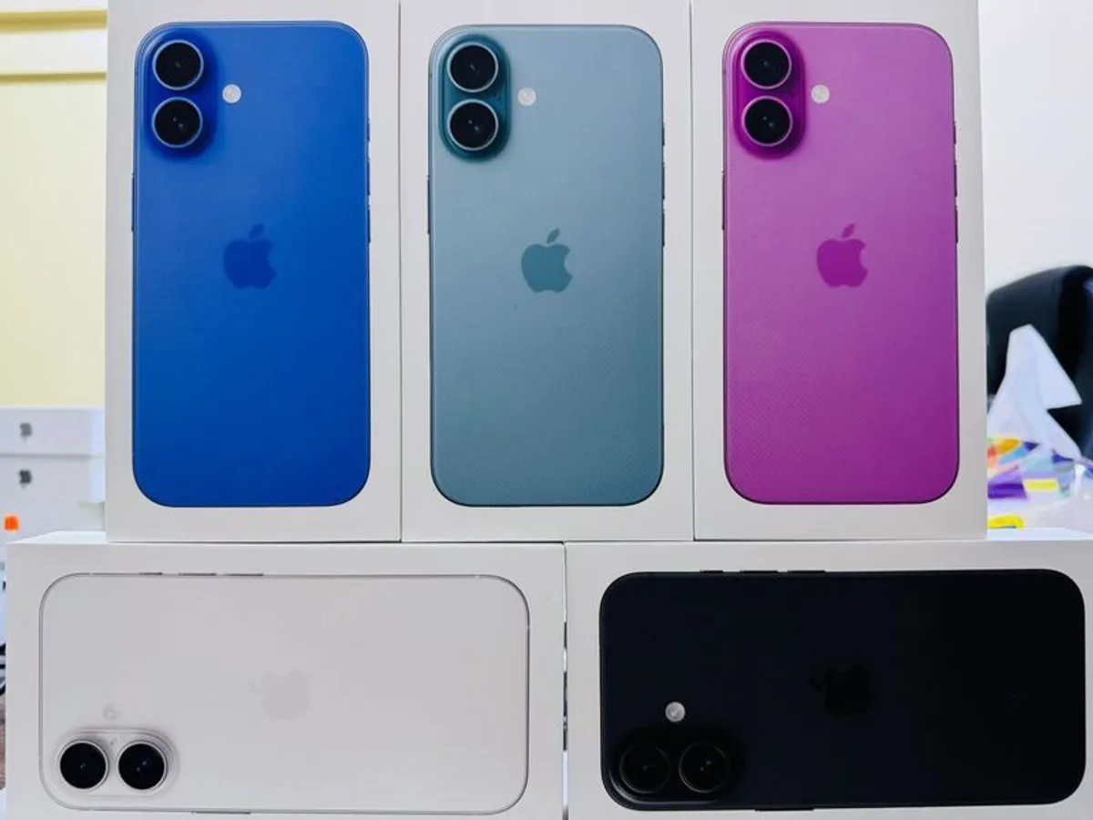 iPhone 16