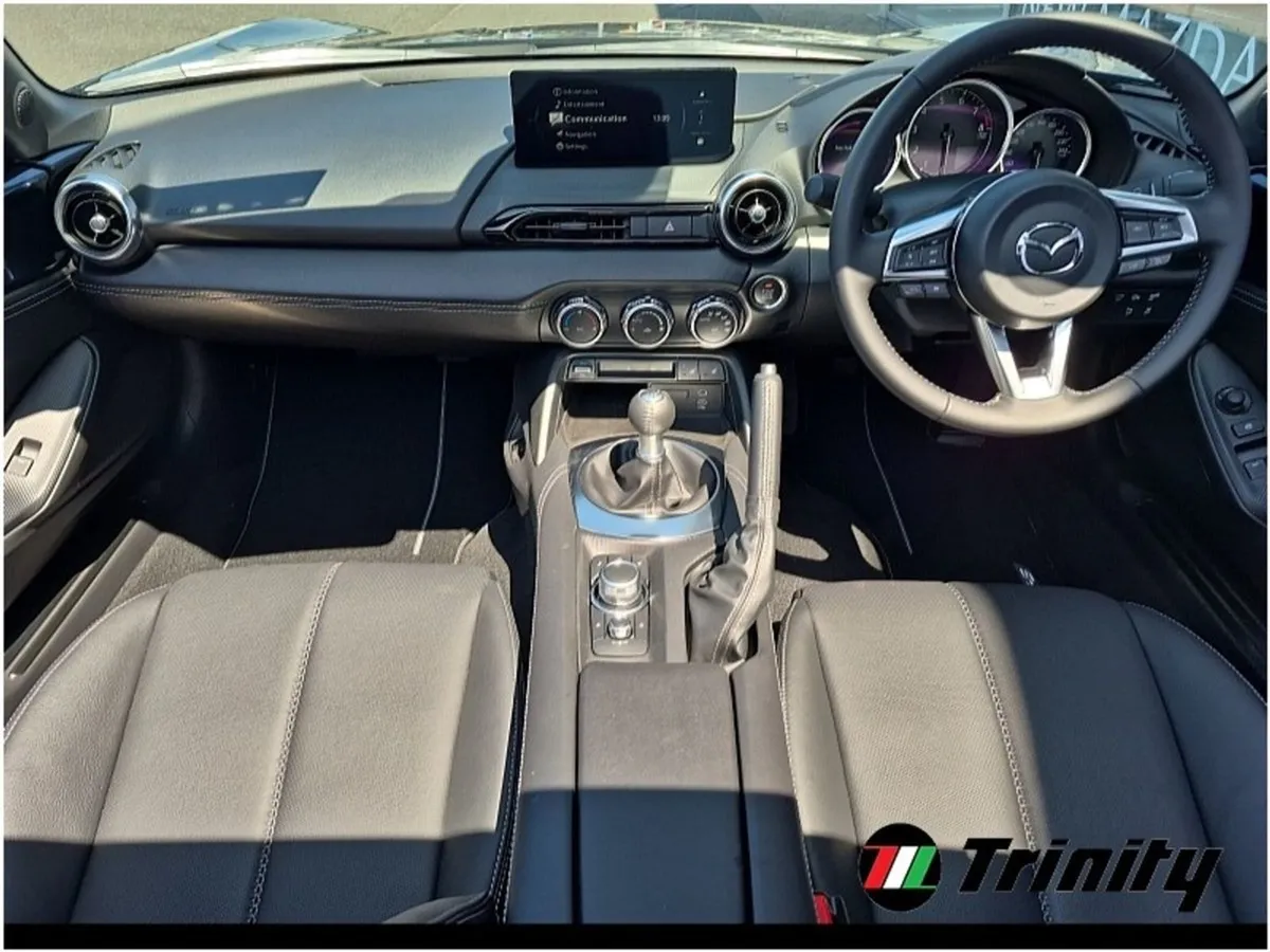 Mazda MX-5 RF 1.5p 132 BHP TOP Spec Trinity Motors - Image 2