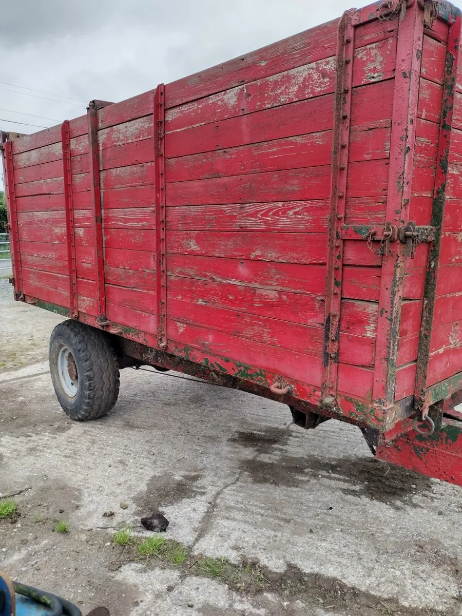 Tipping trailer - Image 1