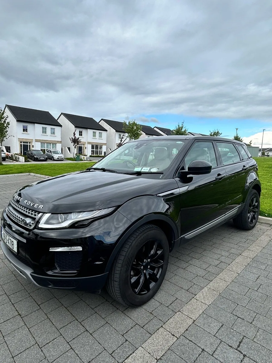 2019 Range Rover Evoque TD4 Special Edition - Image 2