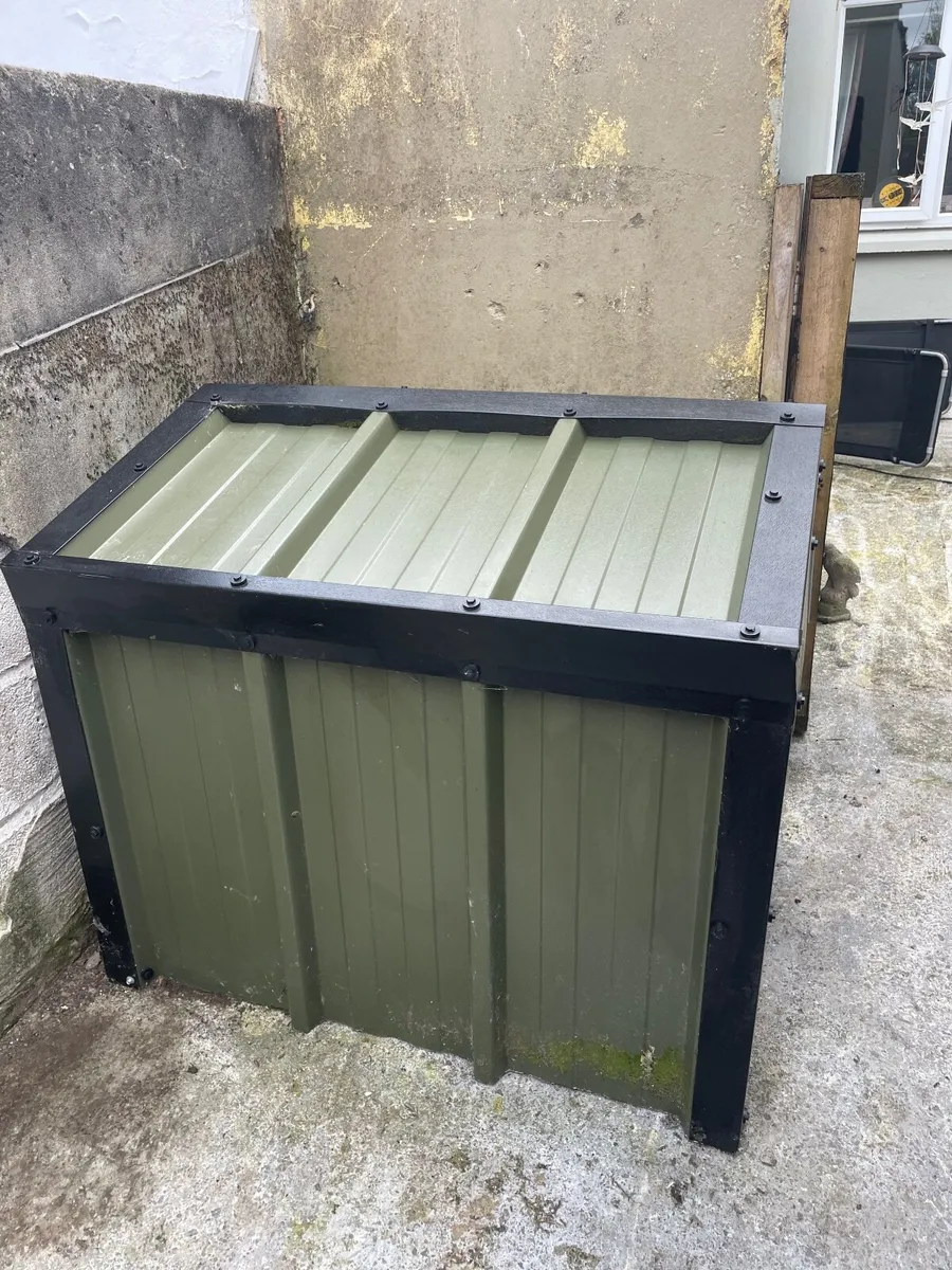 Dog house - Image 4