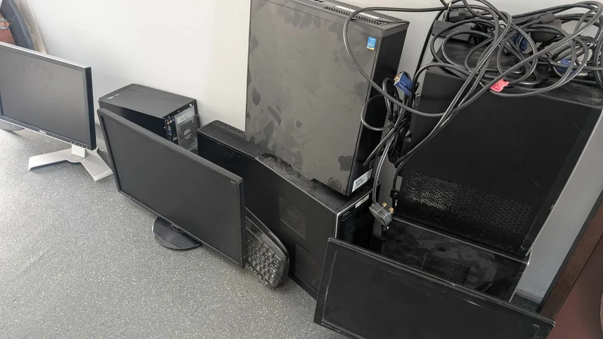Computers - Image 1