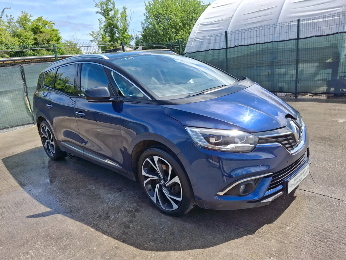 2017 Renault Grand Scenic 7 seater  Auto - Image 2