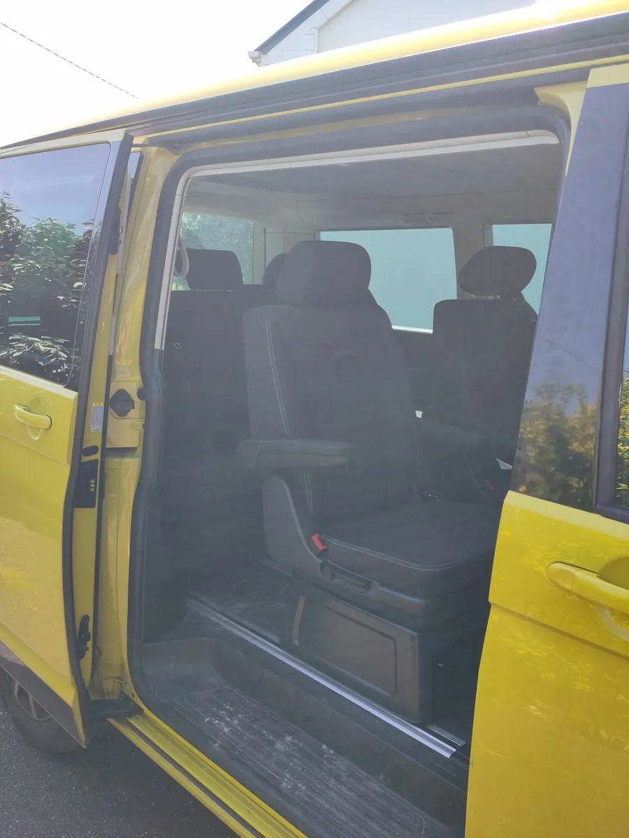 VW T6 California Beach (LHD) – 2.0 TDI Automatic - Image 4