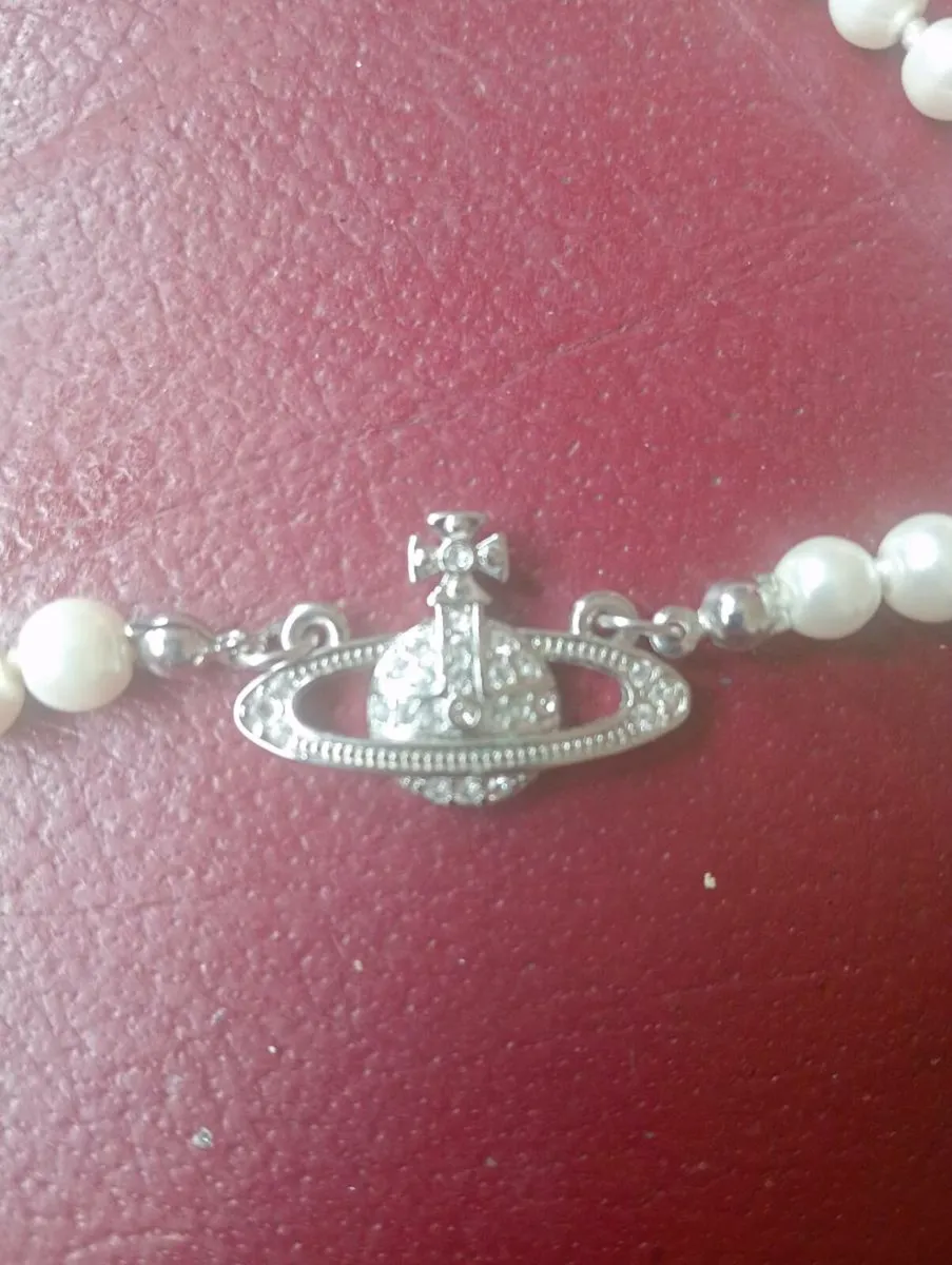 Jewellery - Image 2