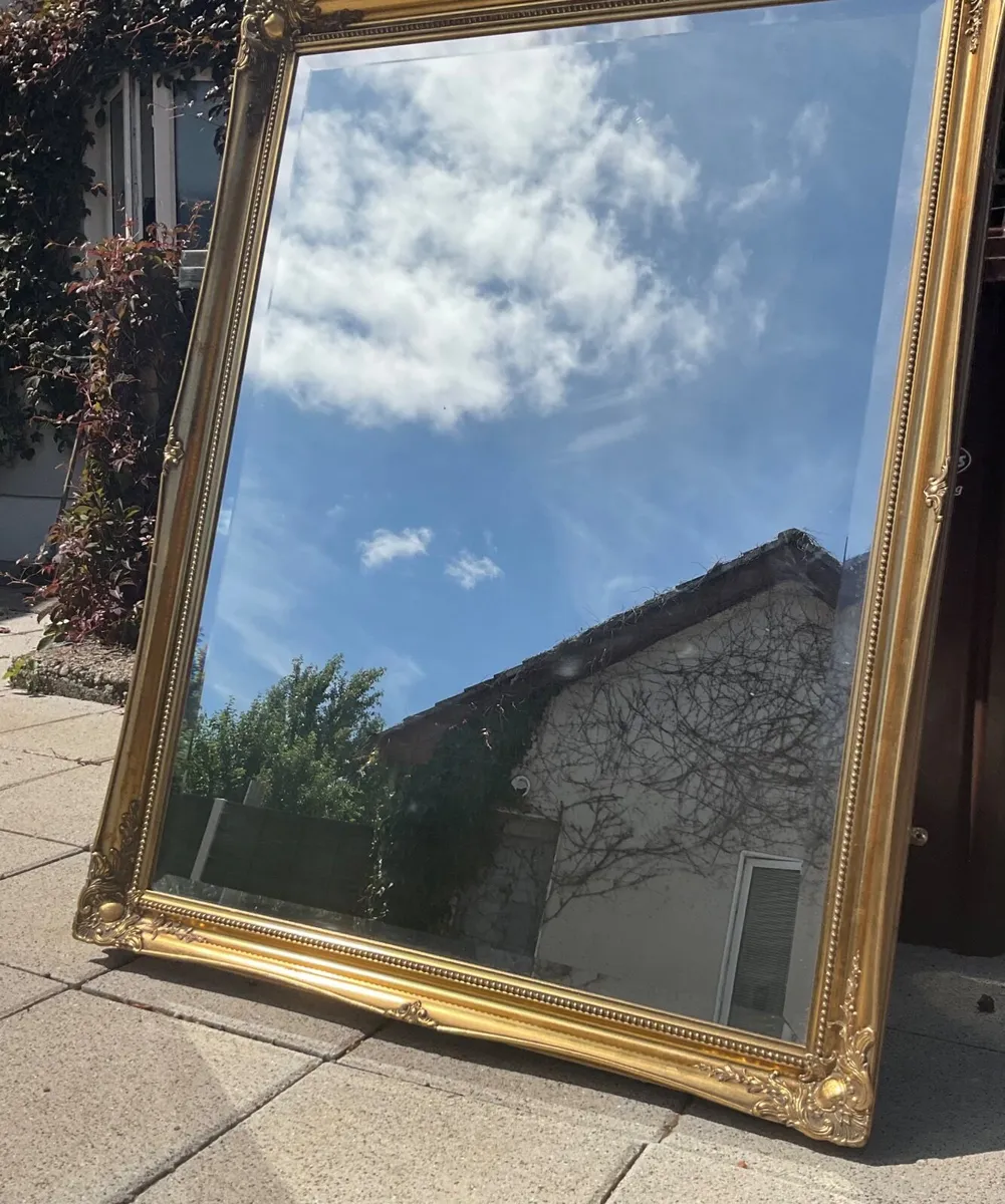 Extra large gilt frame beveled mirror - Image 4