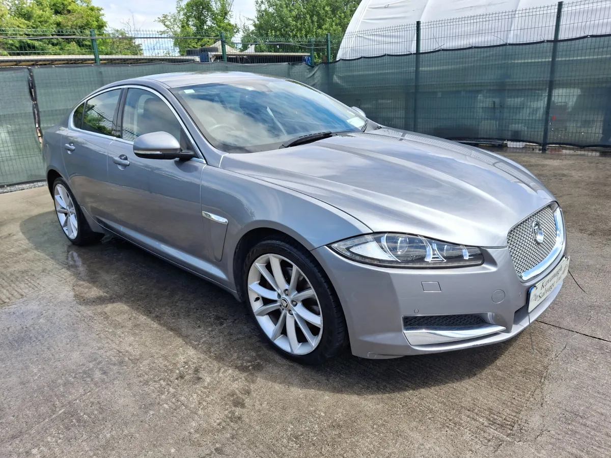 2013 Jaguar XF  Luxury    Automatic - Image 1