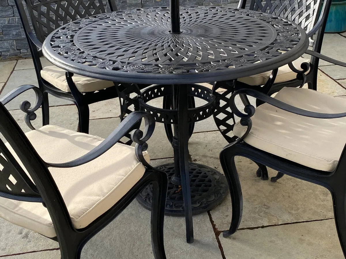 Garden furniture - Image 2