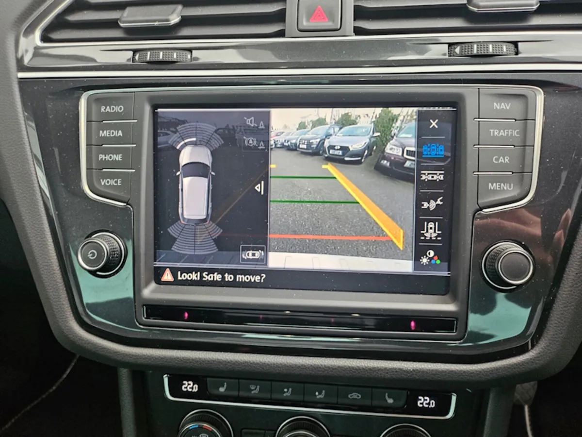 2017 Volkswagen Tiguan 2.0TDI High Spec Warranty - Image 3