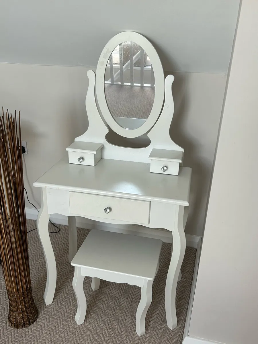 Kids white wooden vanity table and stool