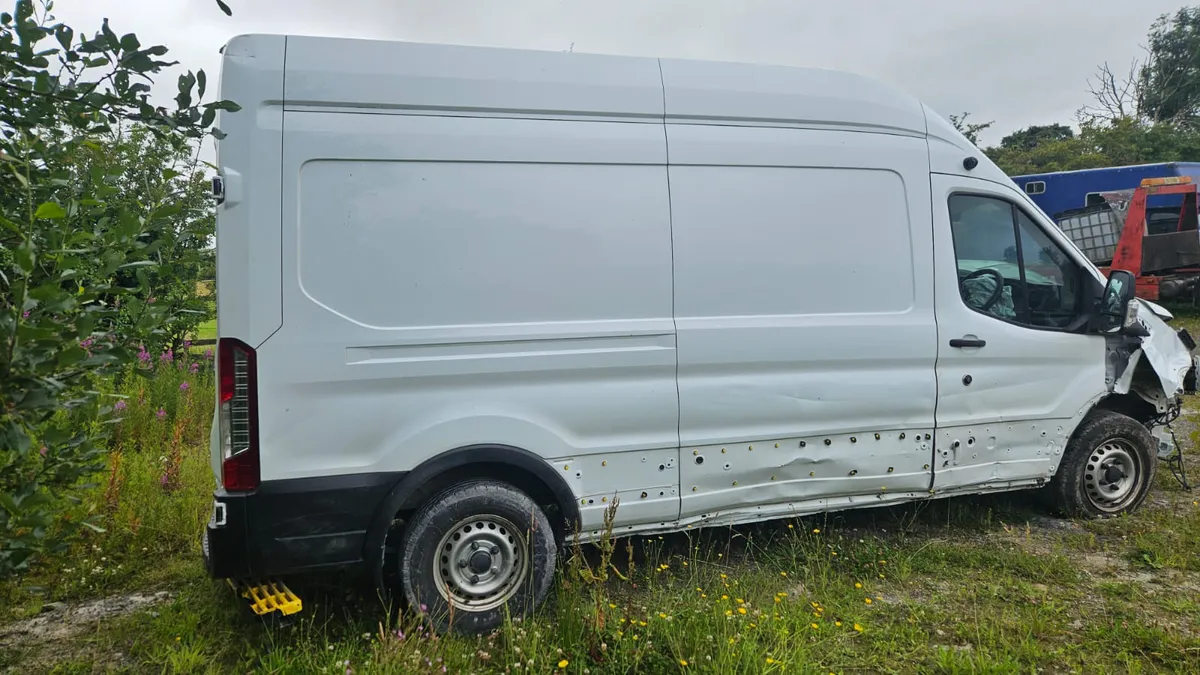 Breaking 2021 Ford transit 2.0 ecoblue - Image 4