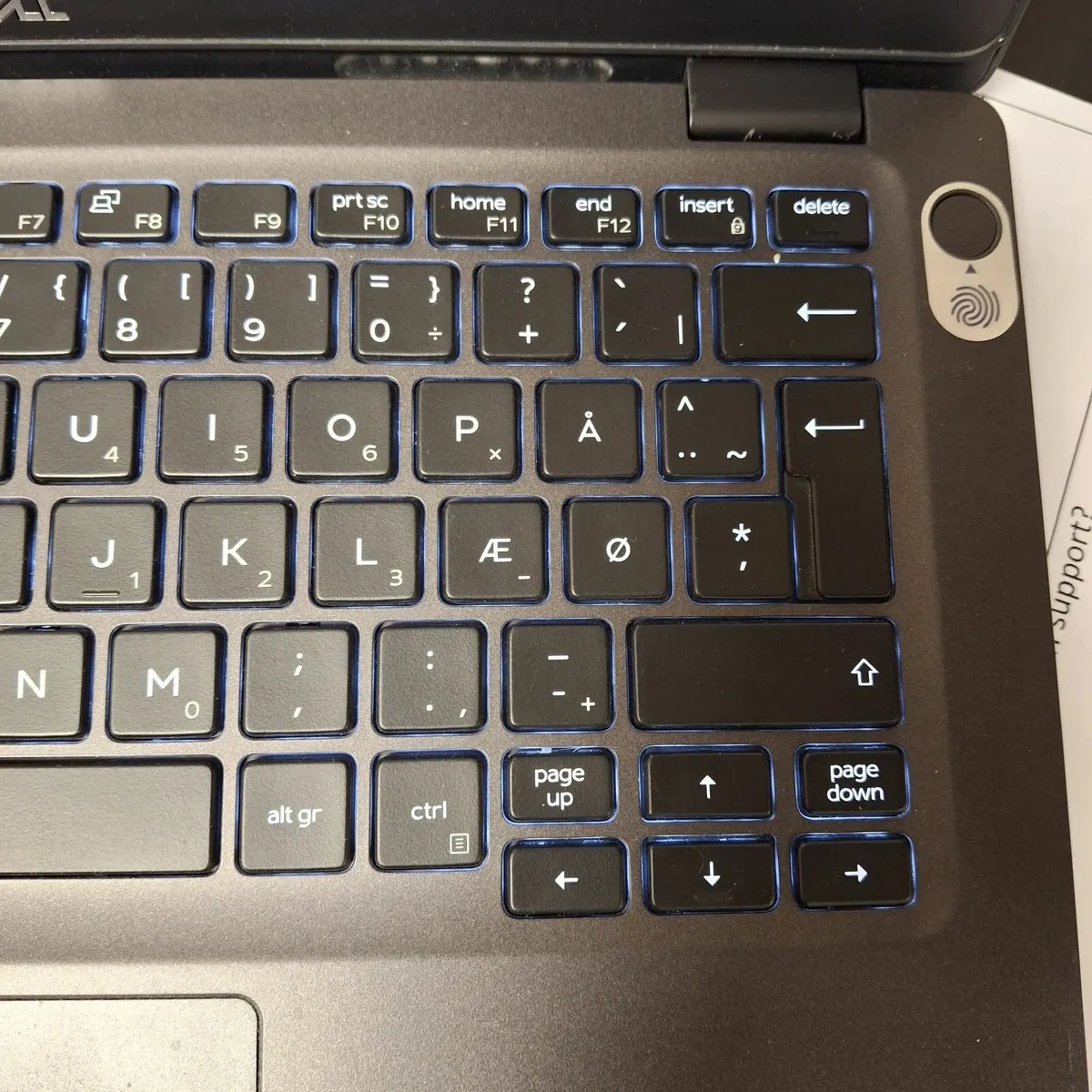 Dell Latitude 5300 Norway Norwegian Laptop - Image 1