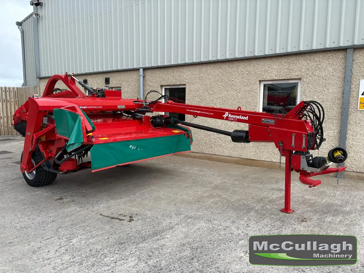 2017 Kverneland 4328 LT 9ft Trailed Mower - Image 1