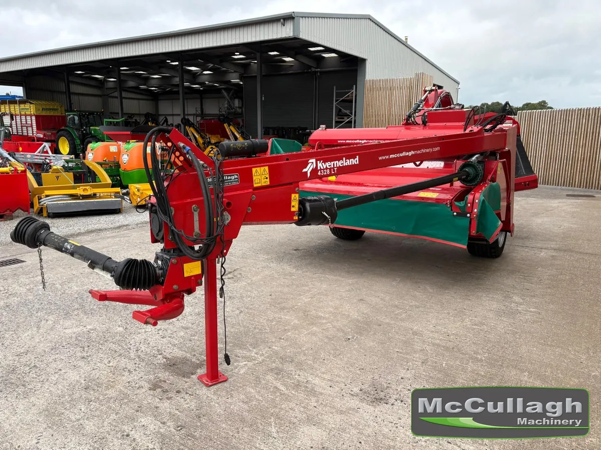2017 Kverneland 4328 LT 9ft Trailed Mower - Image 2