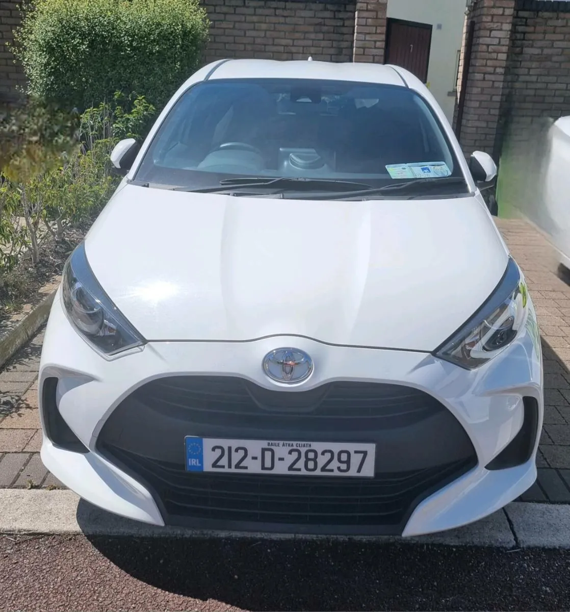Toyota Yaris 1.0 Ltr Automatic - Image 3