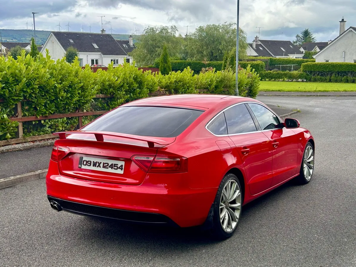 Audi A5 2.0tdi 4 doors - Image 3