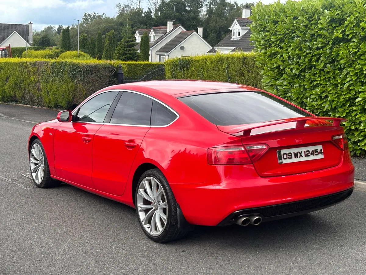 Audi A5 2.0tdi 4 doors - Image 4