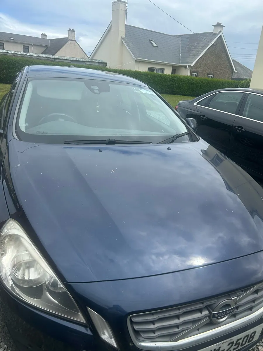 Car - Image 1
