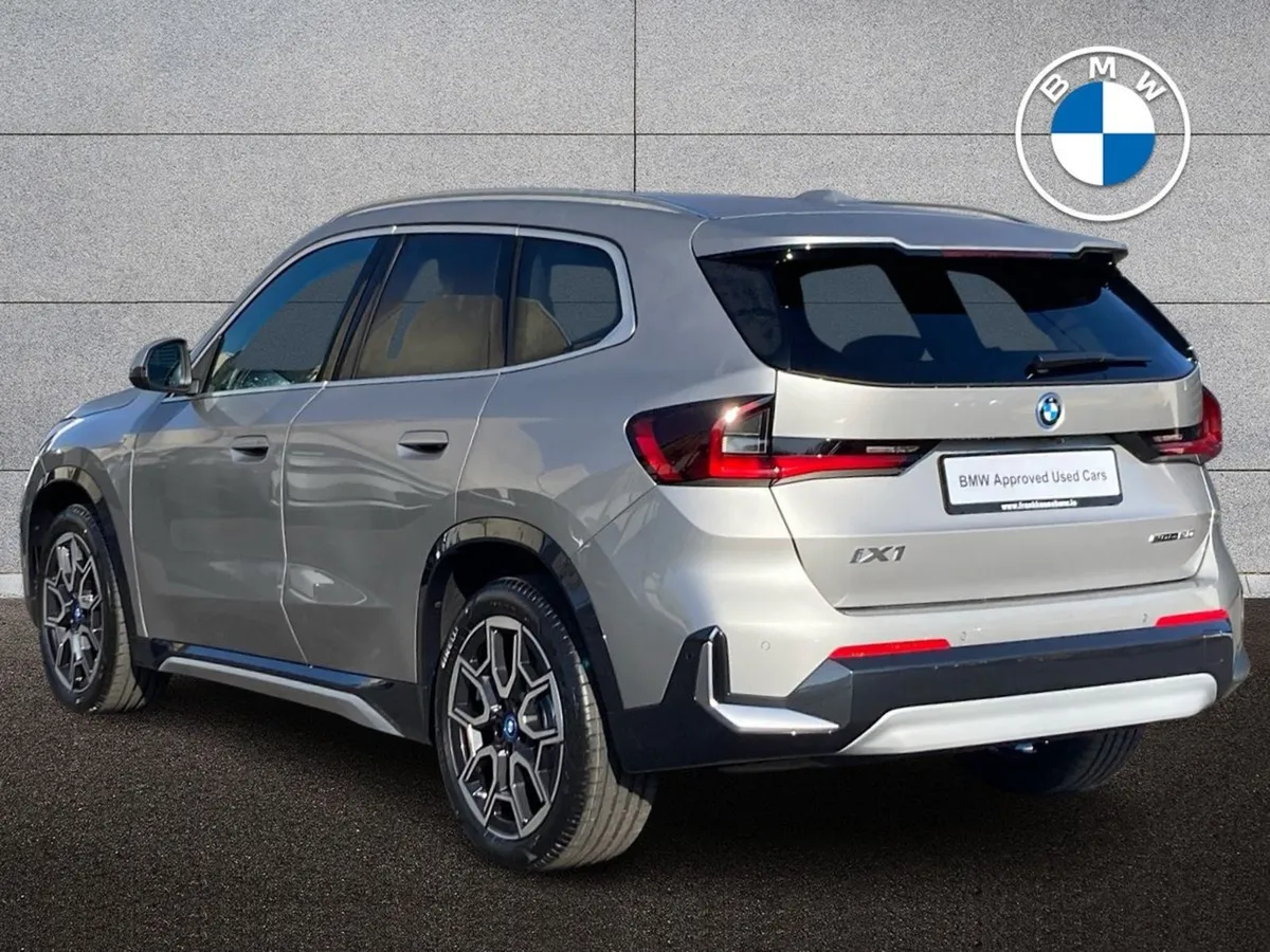 BMW iX1 Edrive20 Xline - Image 2
