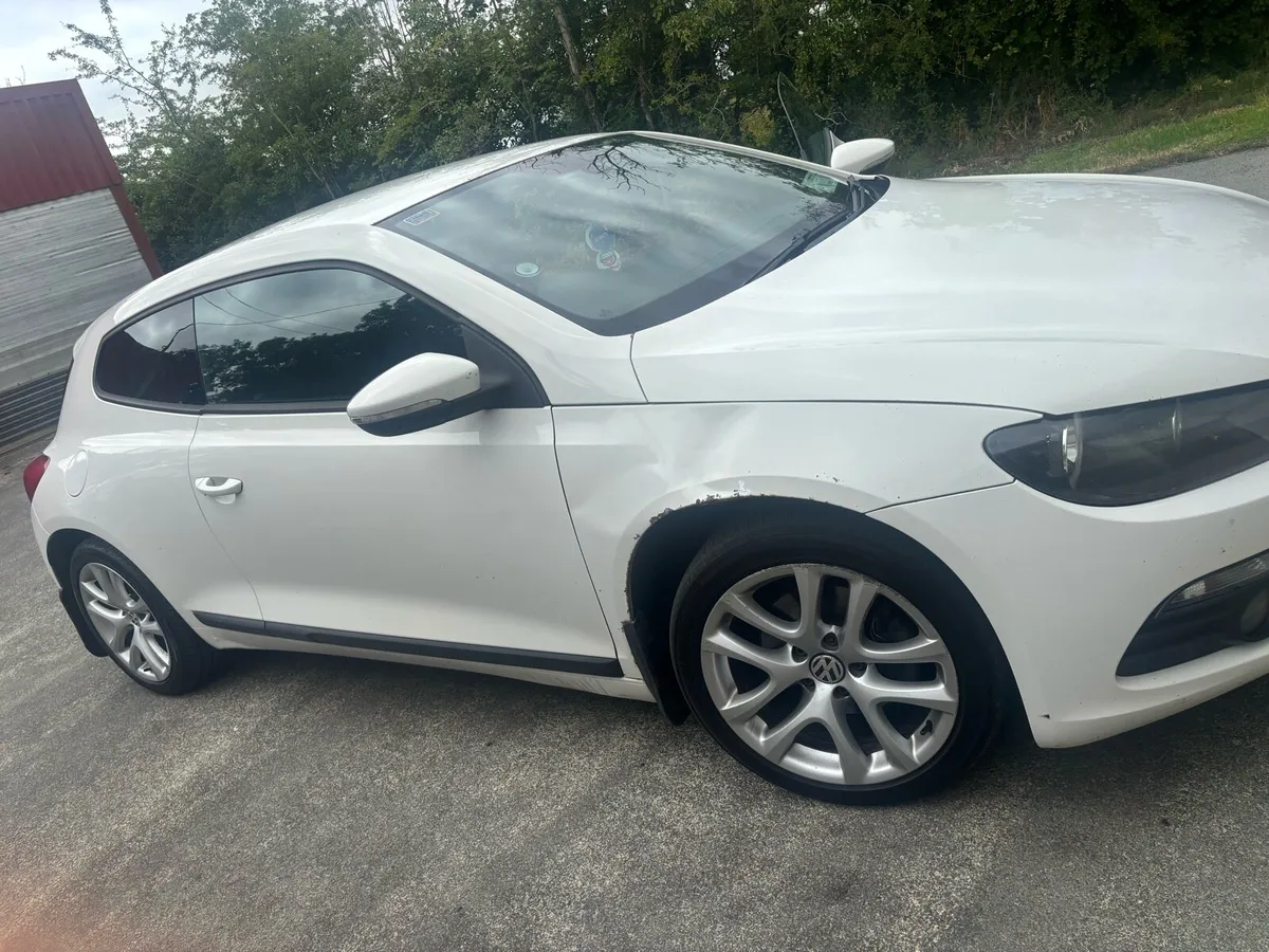 Car - Image 1