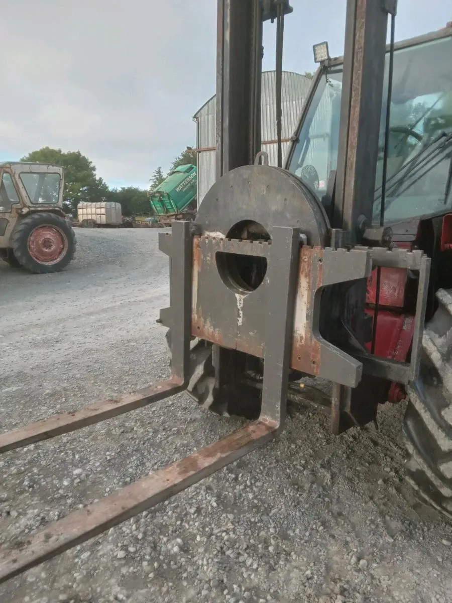 Manitou M 30 rough terrain forklift (ONLY 930 HRs) - Image 3