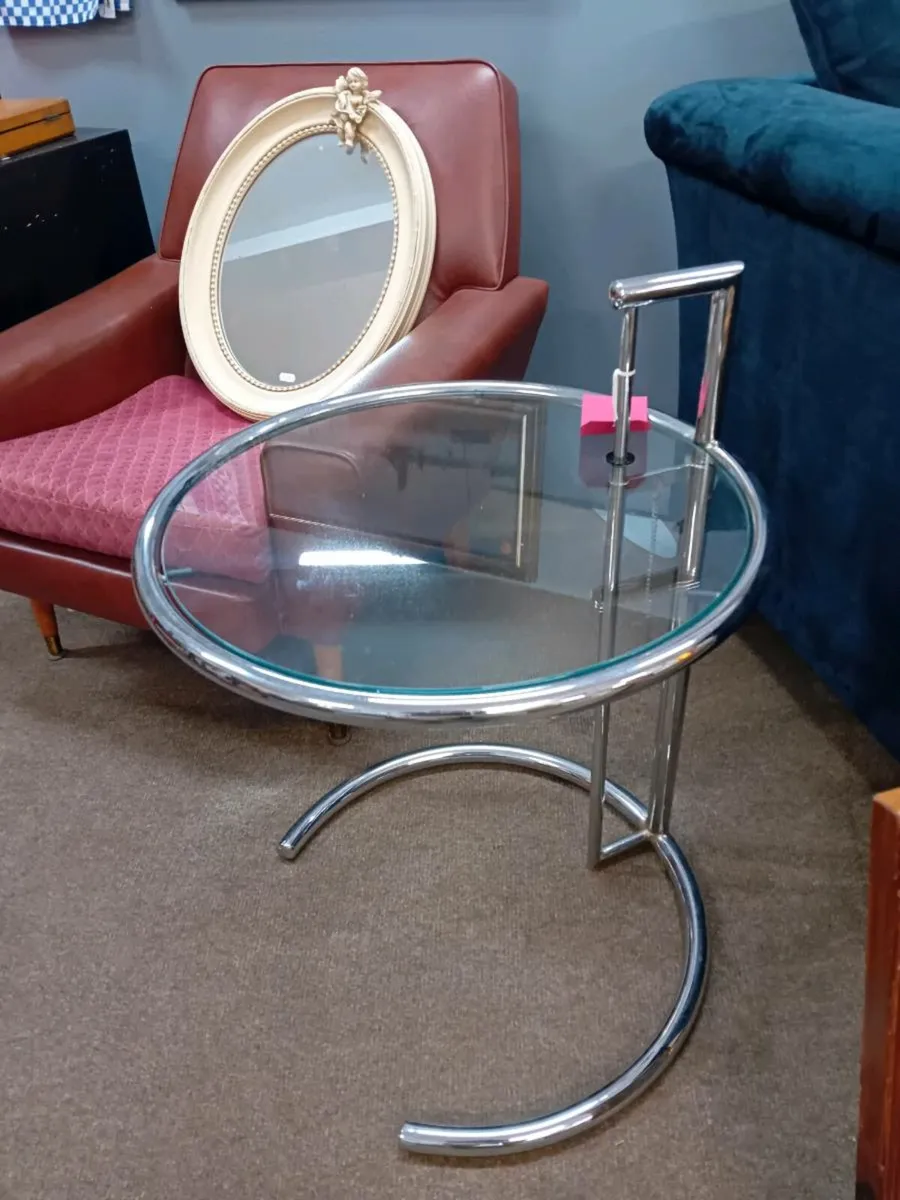 Eileen Grey StylecChrome Side Table - Image 1
