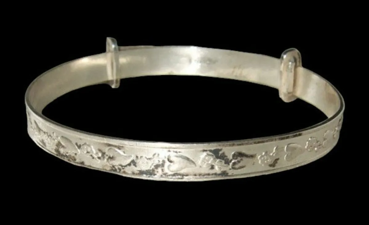Vintage Hallmarked Silver Baby Bangle - Image 4