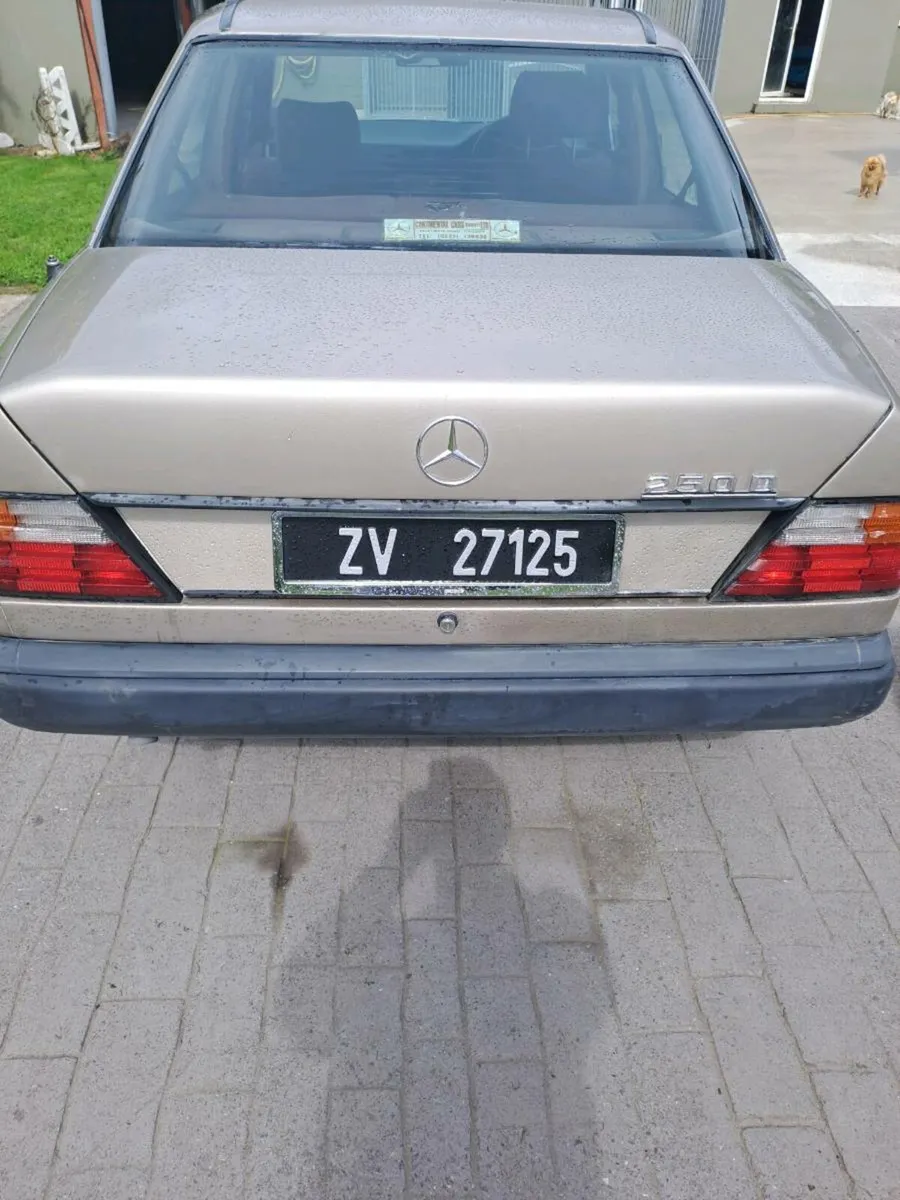 Mercedes e class diesel - Image 2
