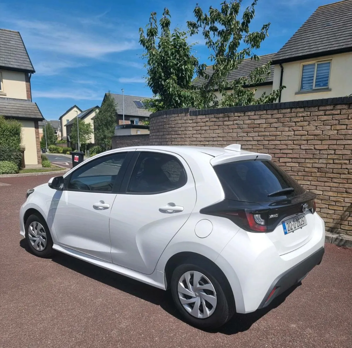 Toyota Yaris 1.0 Ltr Automatic - Image 4
