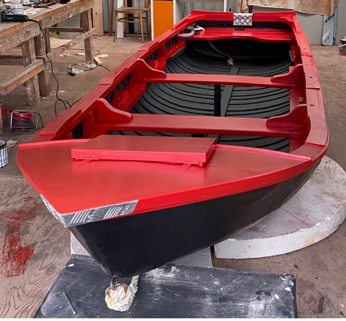 18 ft Currach boat and trailer - Image 4