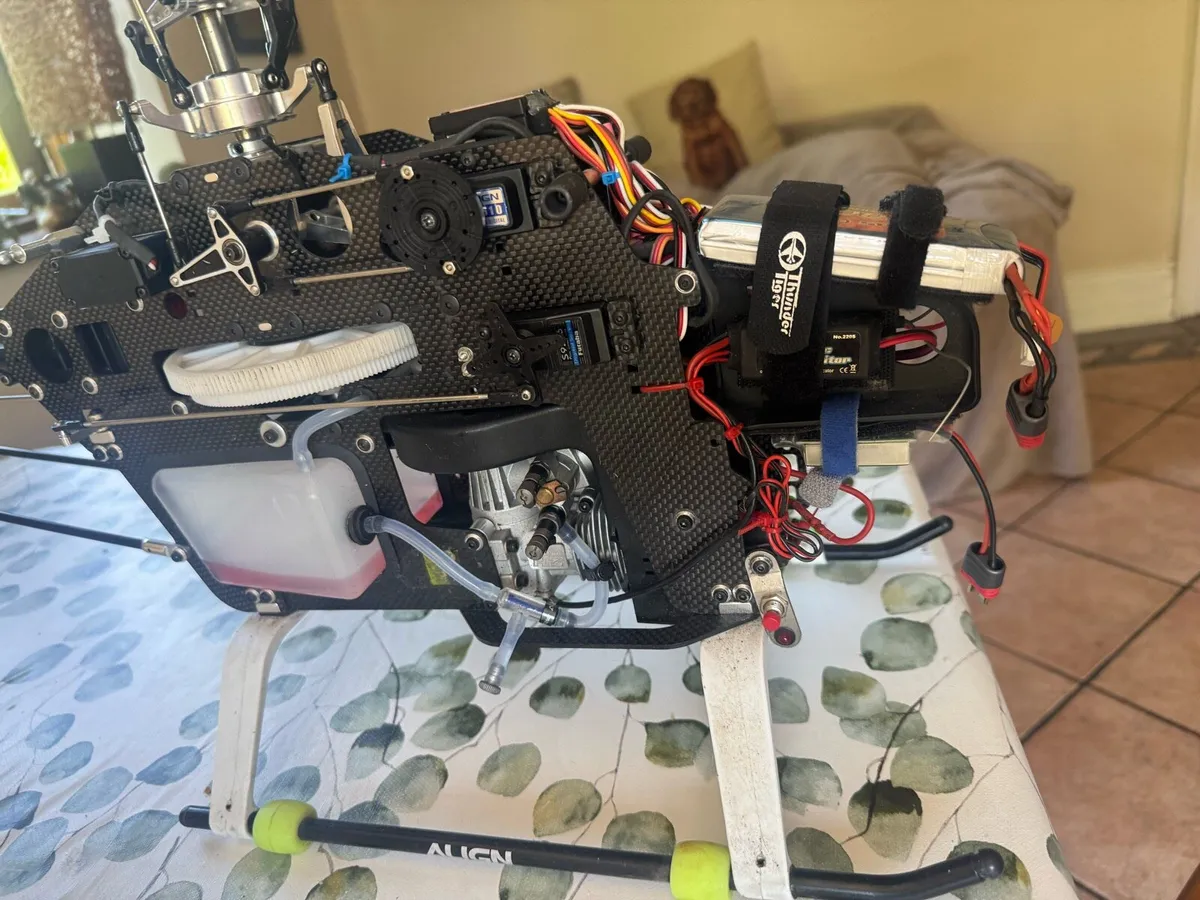 TREX Nitro 600 RC Helicopter - Image 4