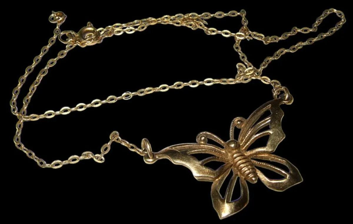 Vintage Hallmarked 9ct Gold Pendant & Chain - Image 4
