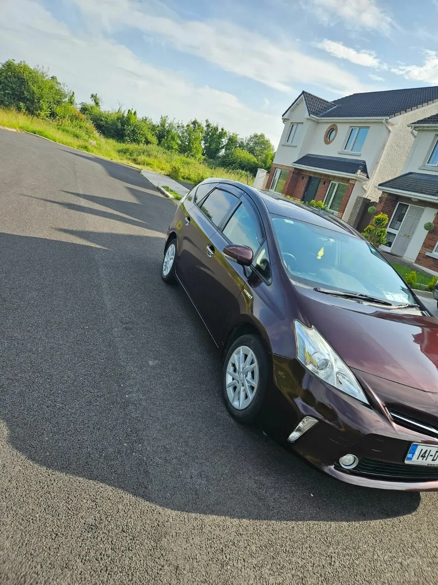 Toyota Prius 2014 - Image 2