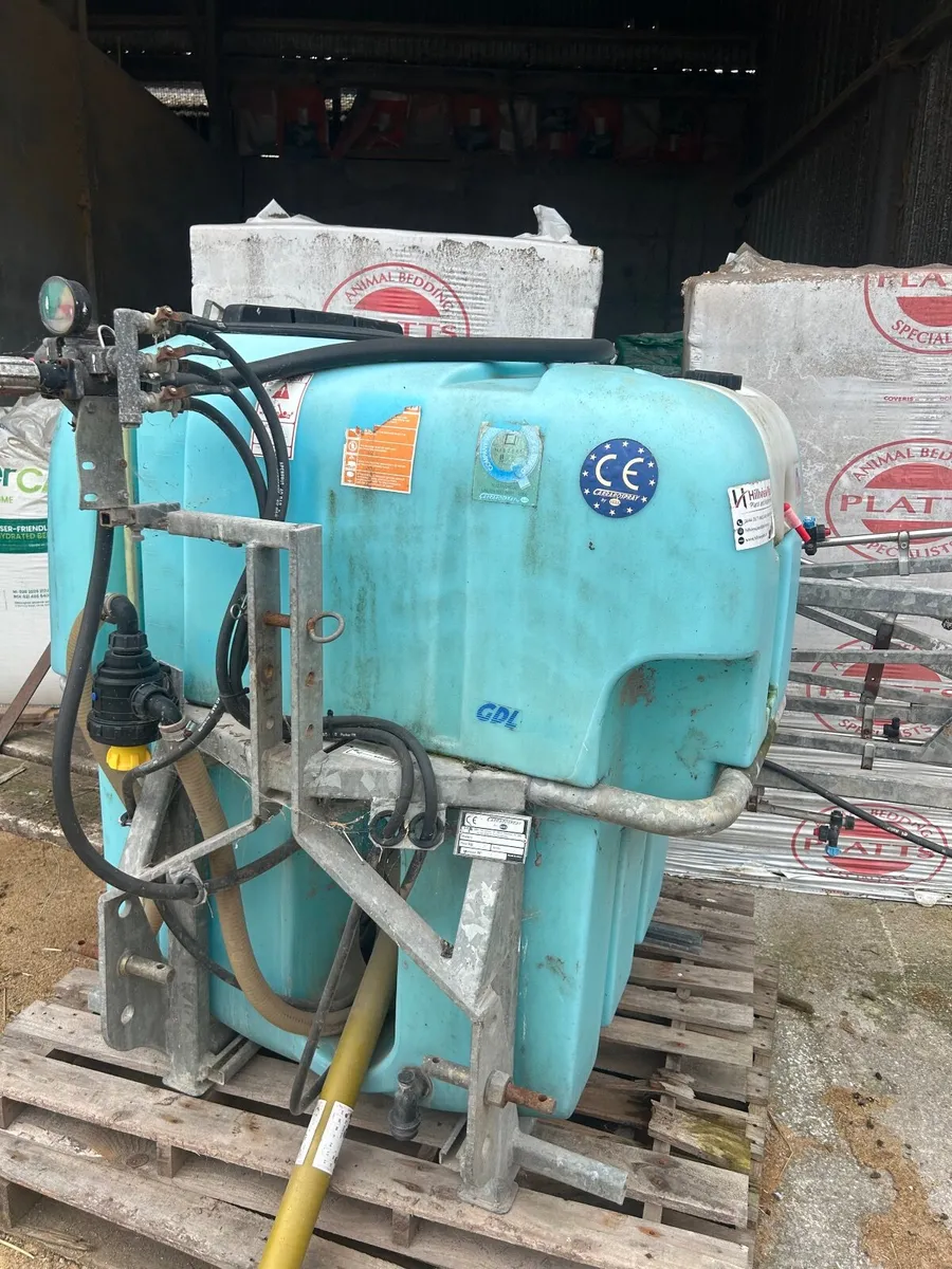 Sprayer for sale - Image 1