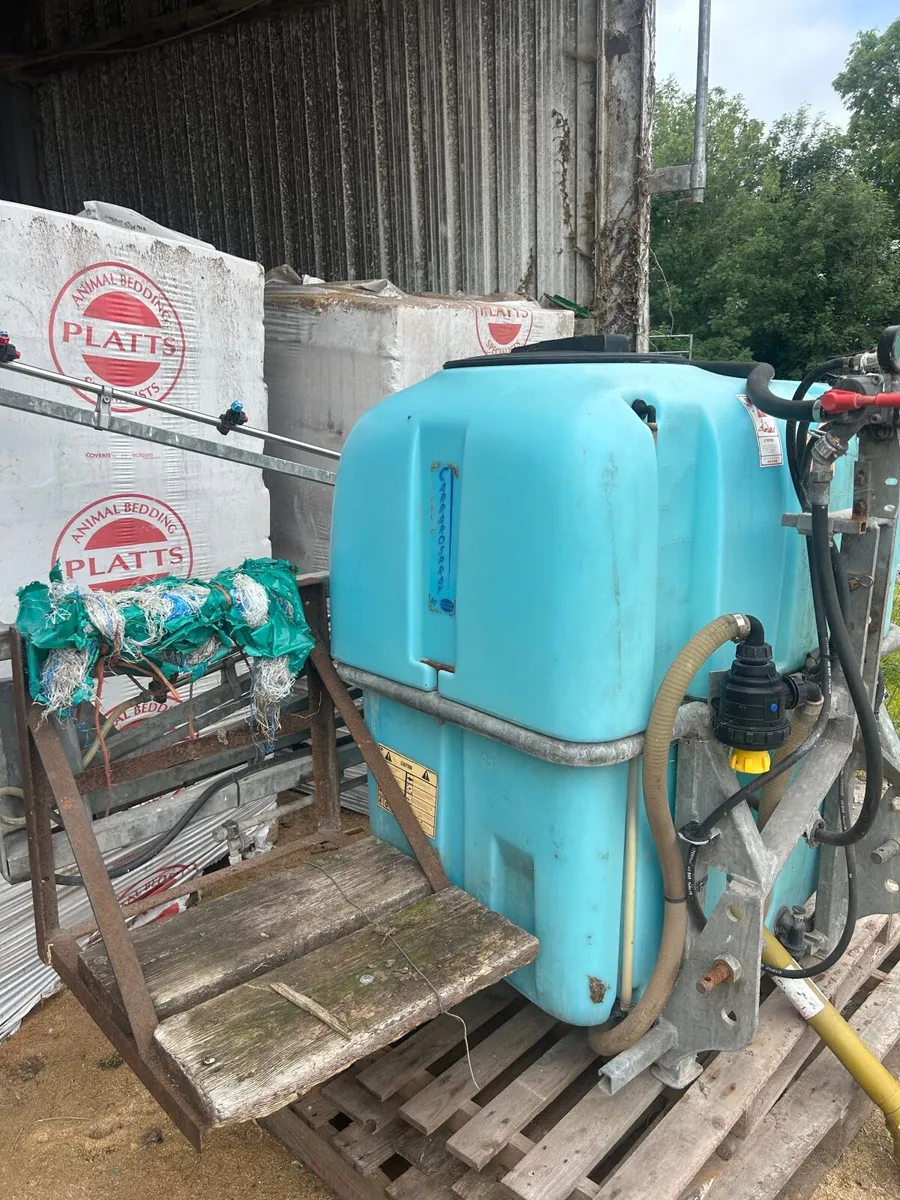 Sprayer for sale - Image 4