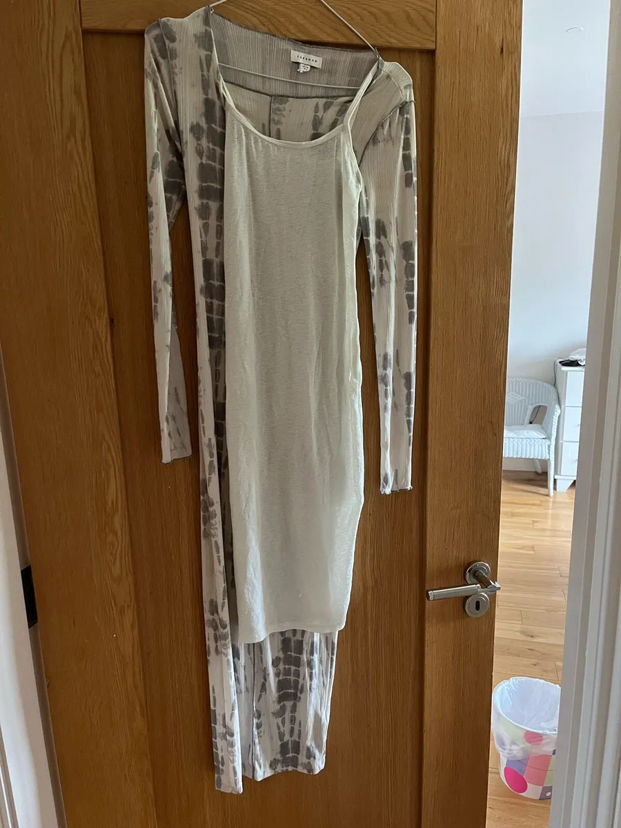 Dress - Image 4