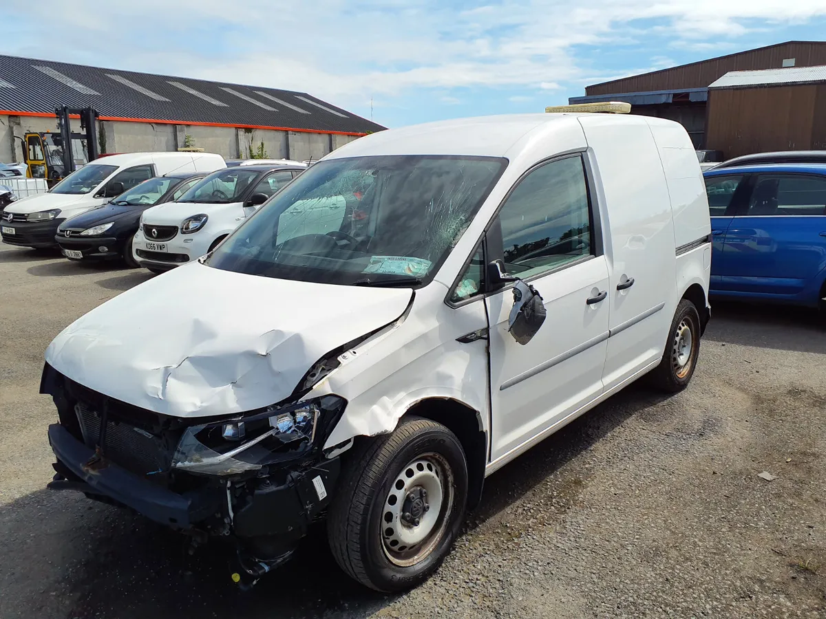 2017 vw caddy Automatic - Image 2
