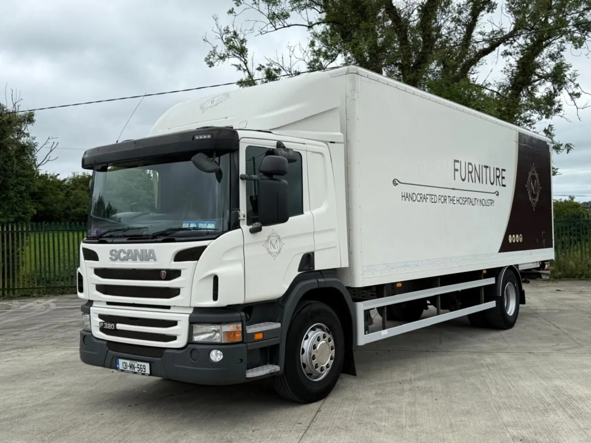 2013 SCANIA P320 18 TON 4X2 BOX VAN - Image 4