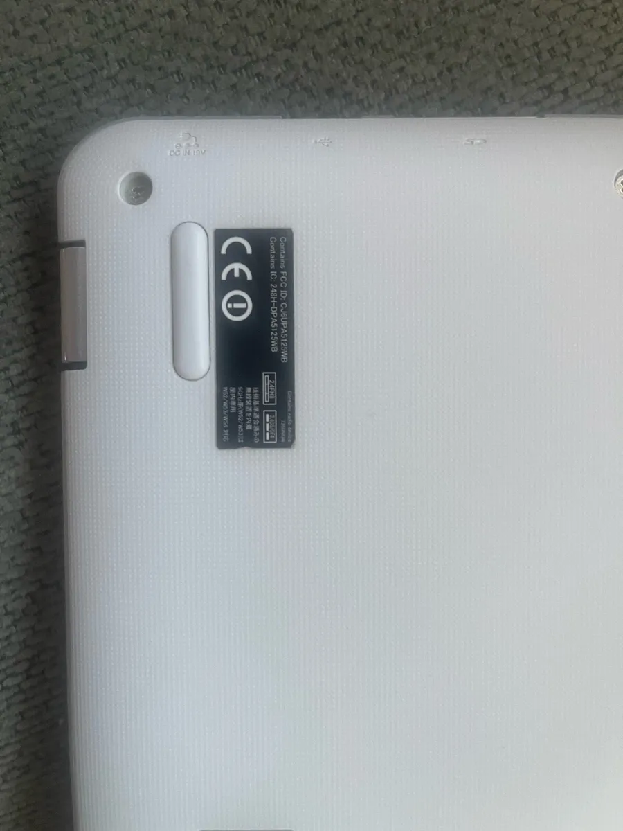 Toshiba Chromebook - Image 3