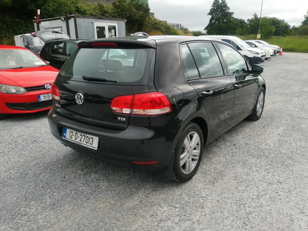 Volkswagen Golf 2012 - Image 2