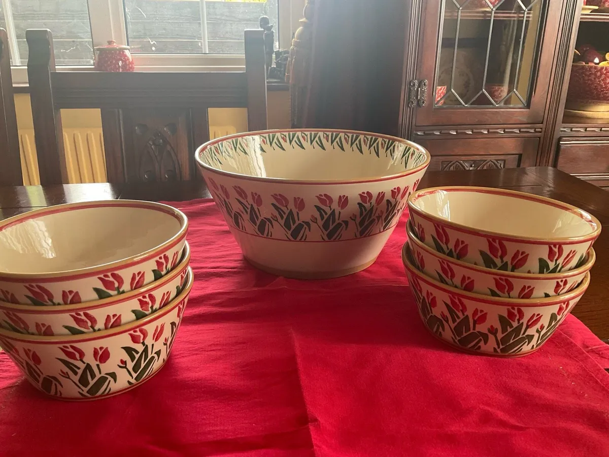 Nicholas Mosse  new large angled bowl and 6 small - Image 2