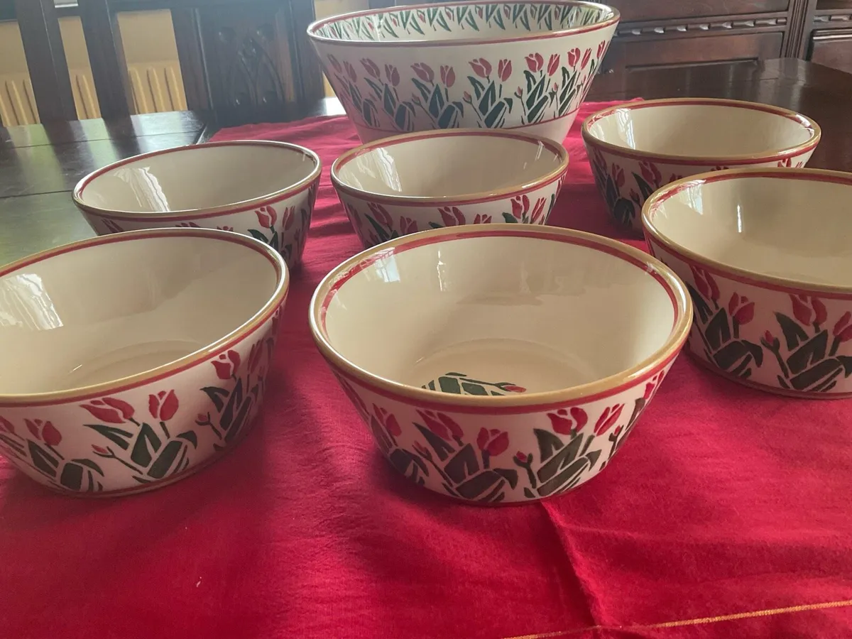 Nicholas Mosse  new large angled bowl and 6 small - Image 3