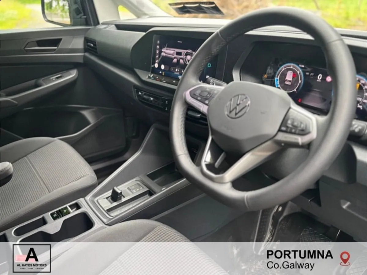 Volkswagen Caddy Automatic Business 2.0 TDI 122HP - Image 2