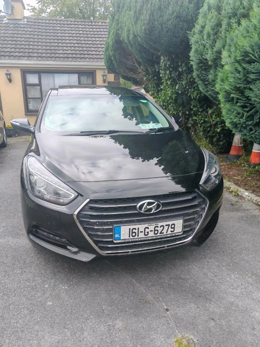 Car - Image 1