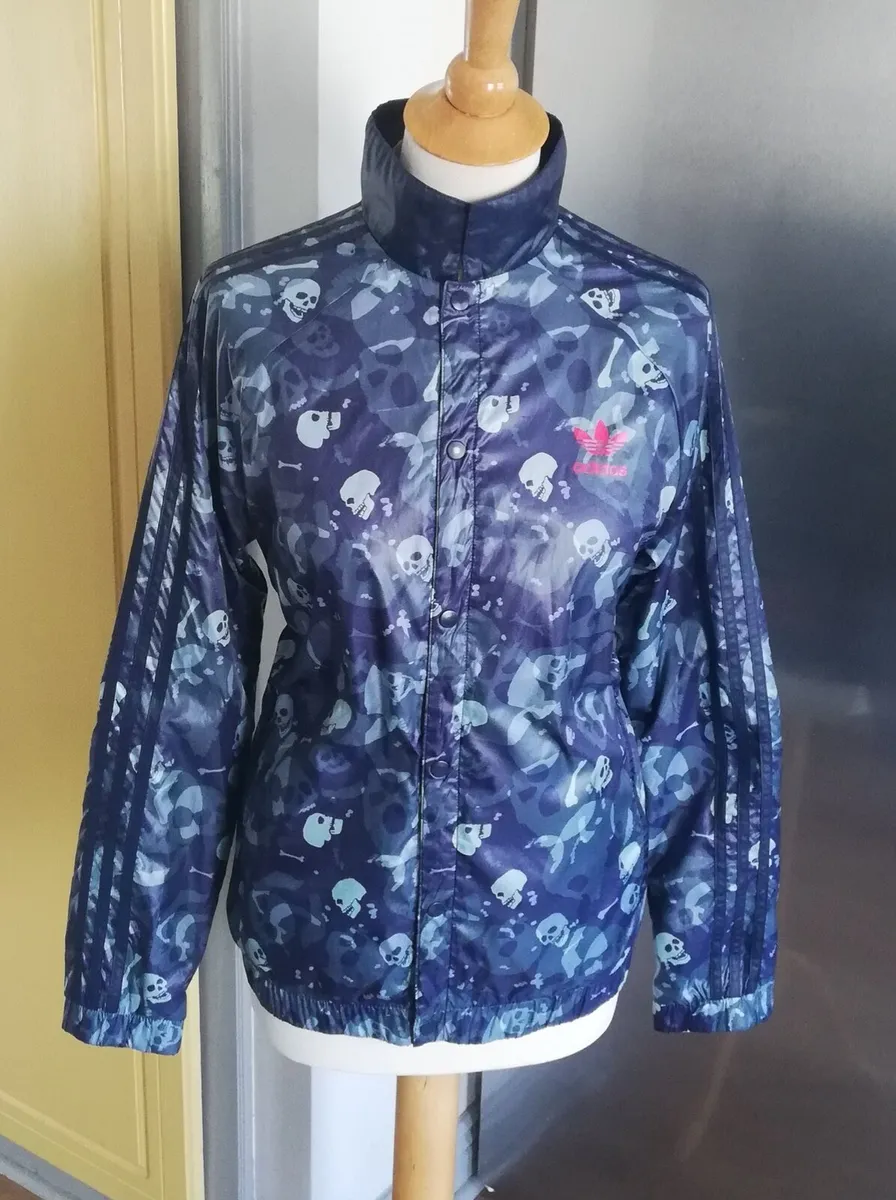 Adidas skull design lightweight type windbreaker - Image 1